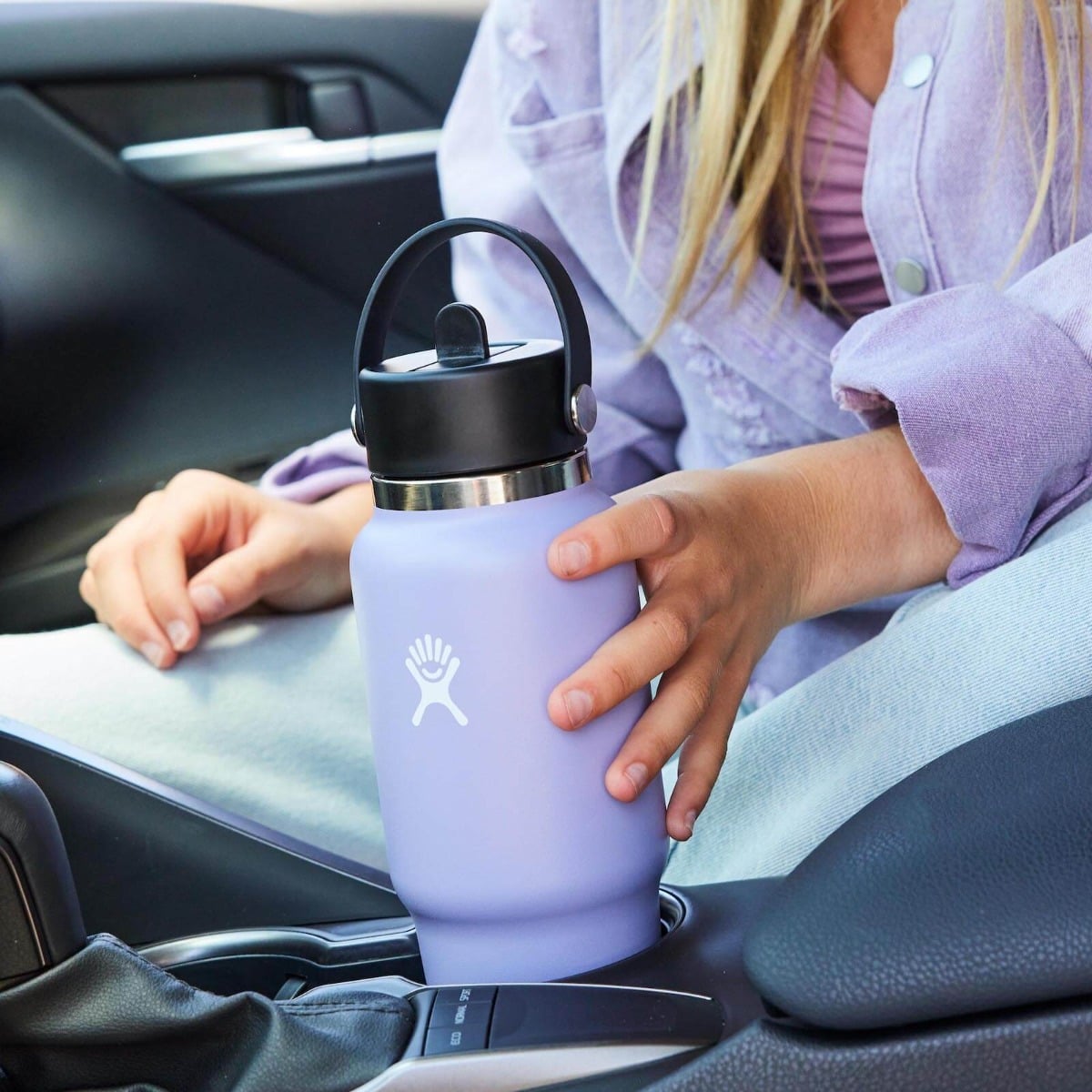 32 oz (946 ml) Wide Mouth Travel Bottle with Flex Straw Cap details tab image.