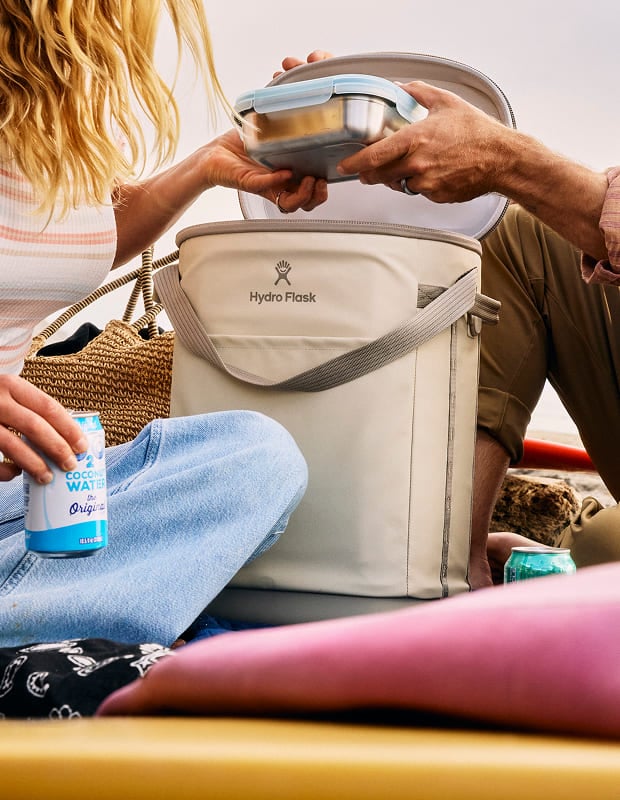 Coolers & Lunch Boxes